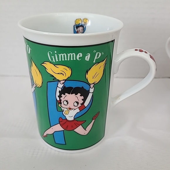 Betty Boop Fine Porcelain Collector Mugs Set of 2 Gimme A Boop & Aloha Betty - Picture 10 of 14